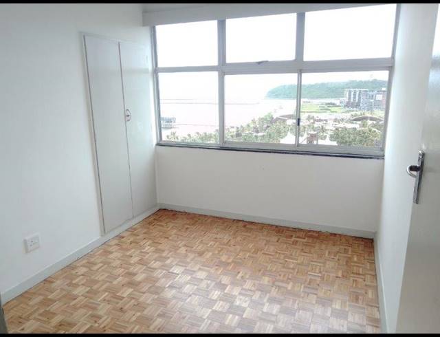 2 BEDROOM APARTMENT TO LET IN SOUTH BEACH